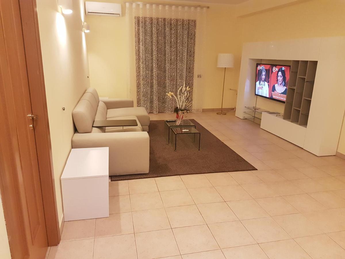 B&B Mary Grace Rossano Stazione Экстерьер фото