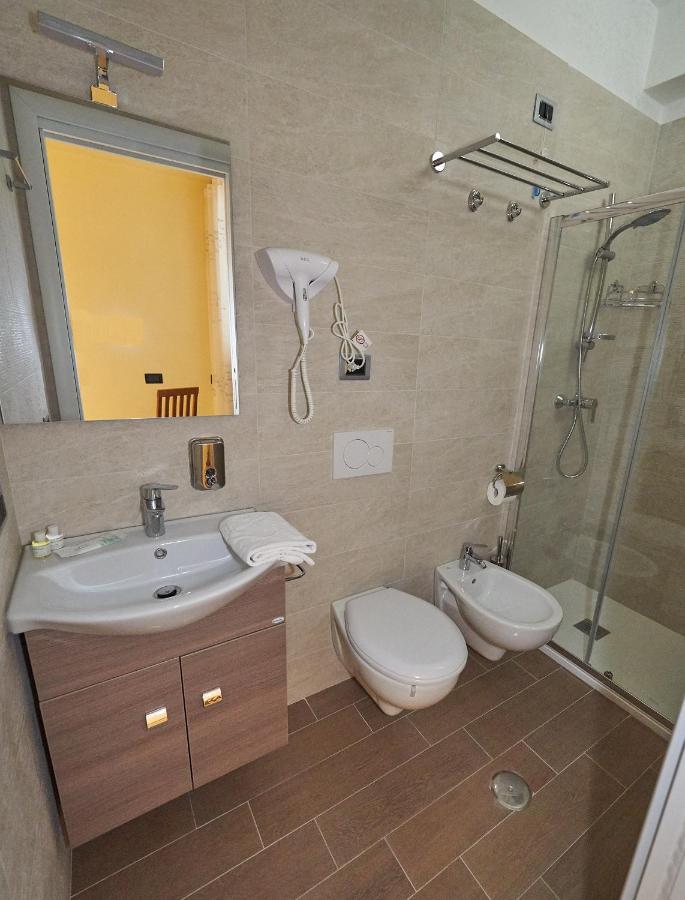 B&B Mary Grace Rossano Stazione Экстерьер фото
