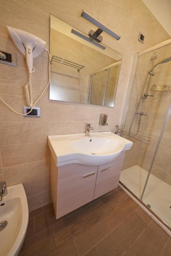 B&B Mary Grace Rossano Stazione Экстерьер фото