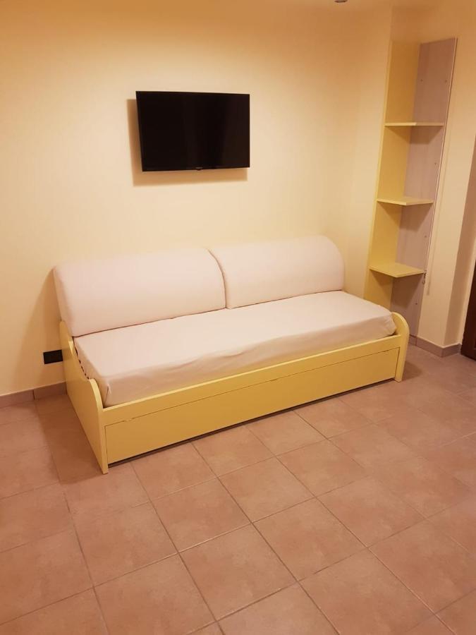B&B Mary Grace Rossano Stazione Экстерьер фото
